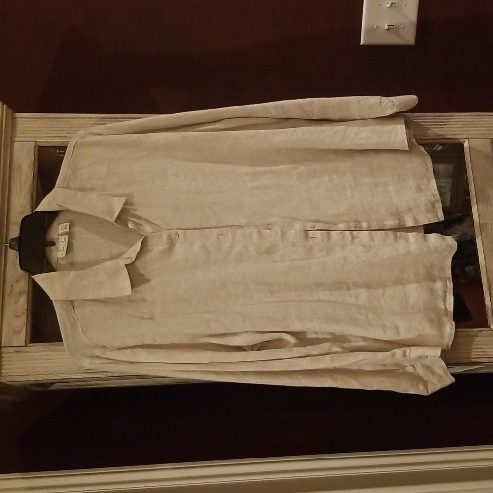 Linen looking sleeve blouse